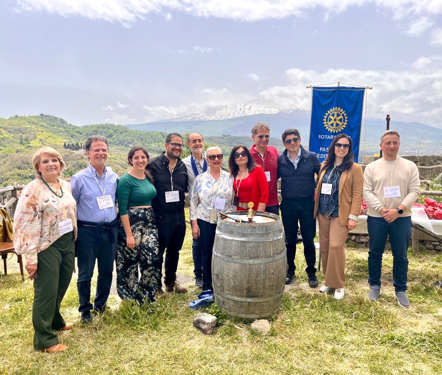 Conviviale e visita guidata a castiglione di sicilia con il passport mediterranee. Obiettivo pace.